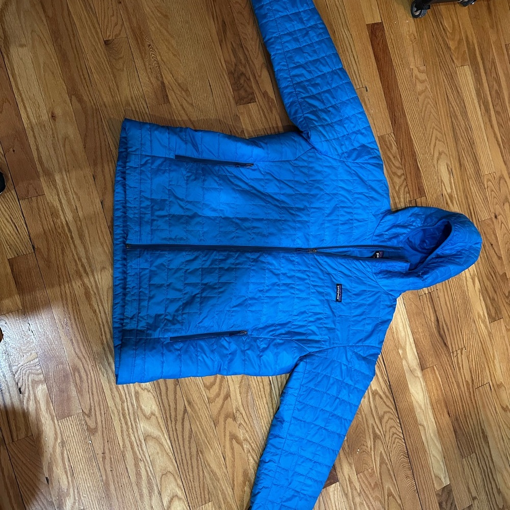 Patagonia Blue Mens XXL with Hood
